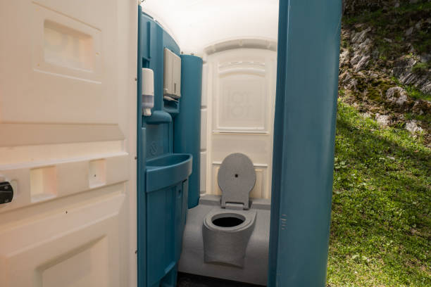 Best Portable bathroom rental  in Schnecksville, PA